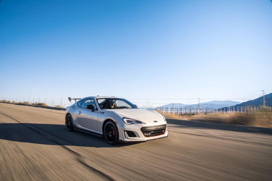  Subaru BRZ tS (ZC6) 2017 года  (NA) (фото 13 из 22)
